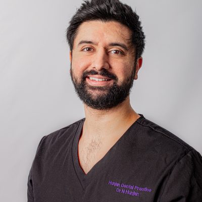 Dr Navtej Hunjan